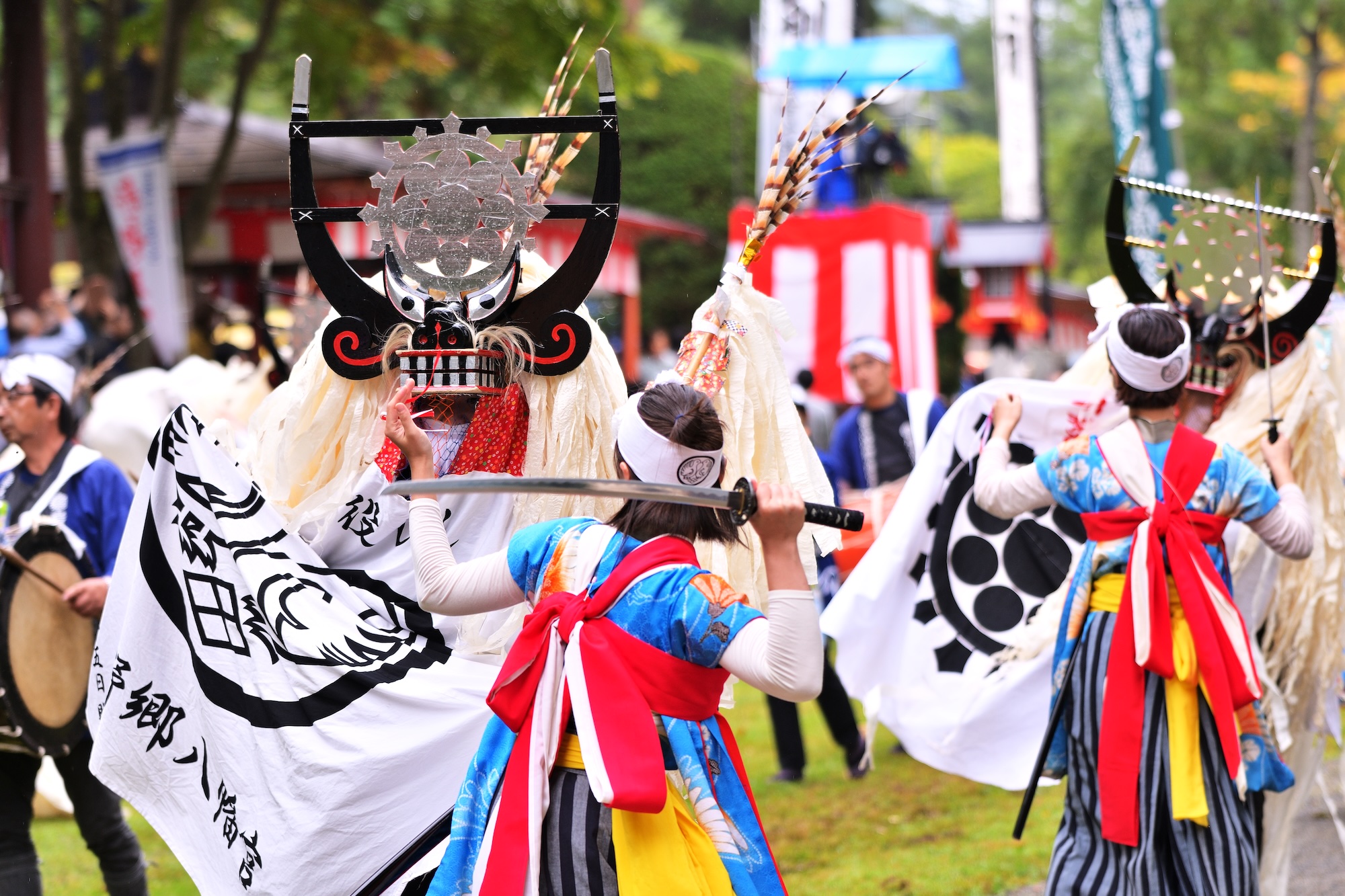 張山しし踊り